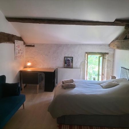 Chambres 2 Personnes Dans Notre Maison Girondine Saint-Martin-de-Lerm Chambre photo